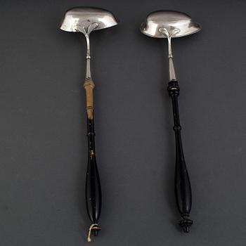 a pair of Soup ladles,  silver, 19th century.