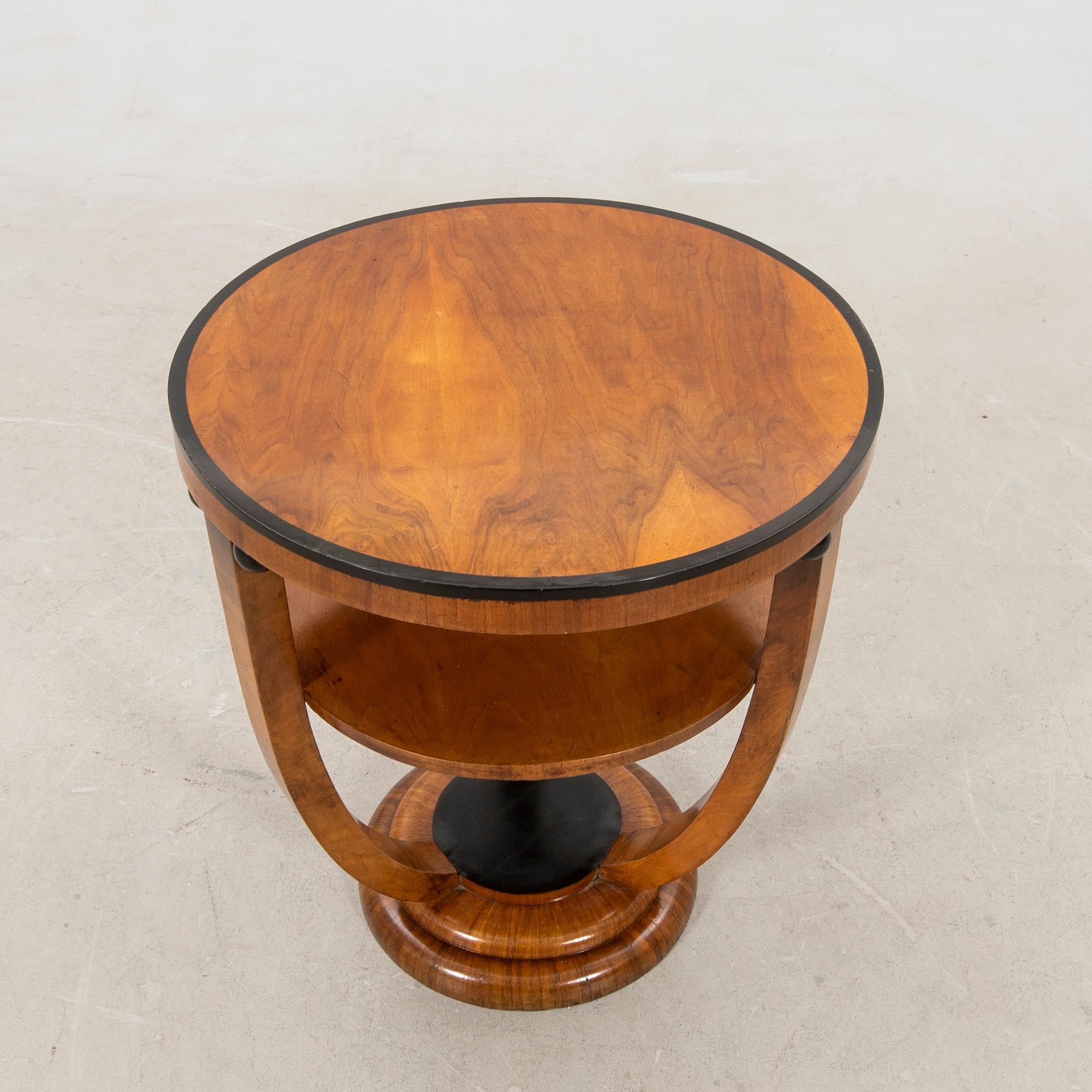 Side table in Art Deco style, 20th century.