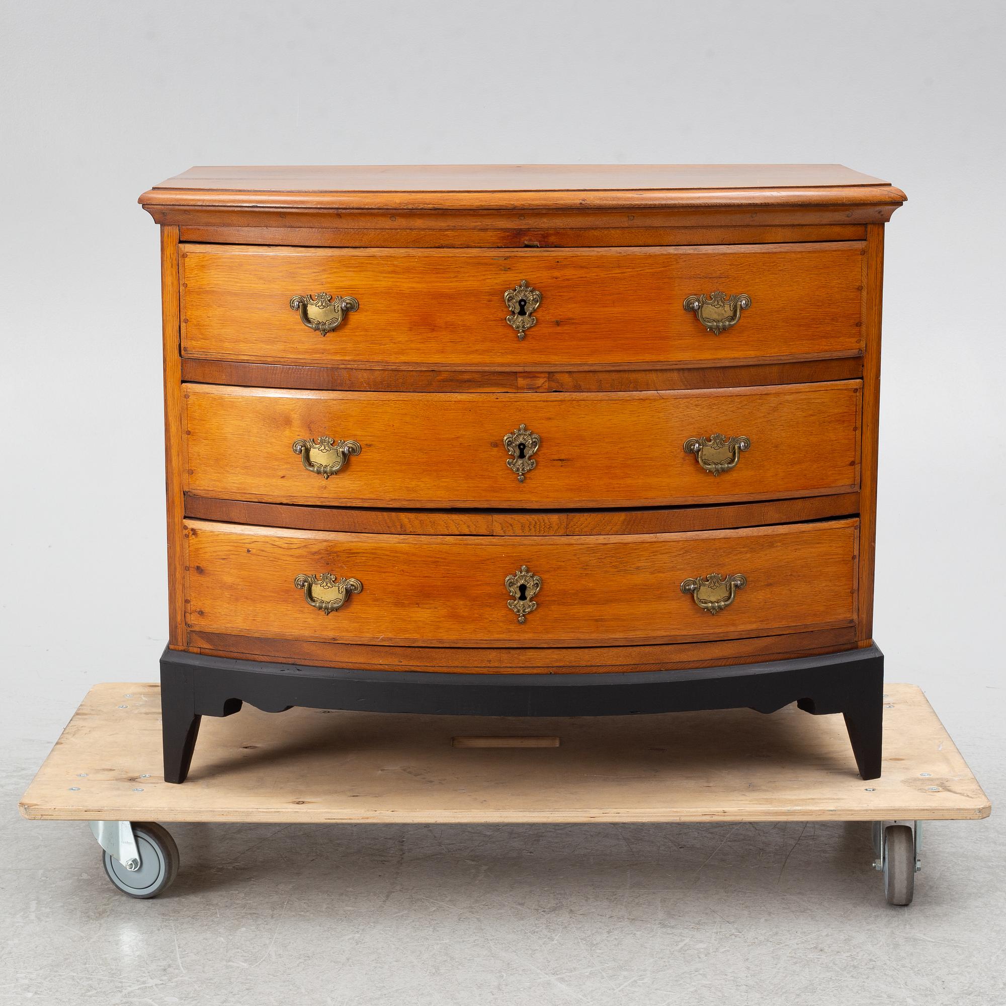 Byrå, England 1800-tal.