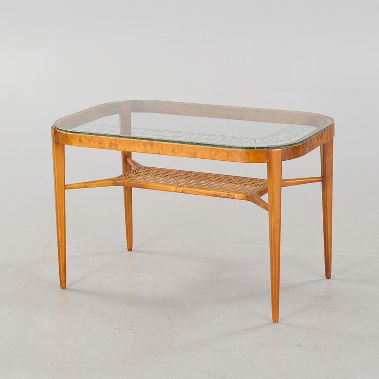 A 1940/50s sofatable, Swedish Modern style.