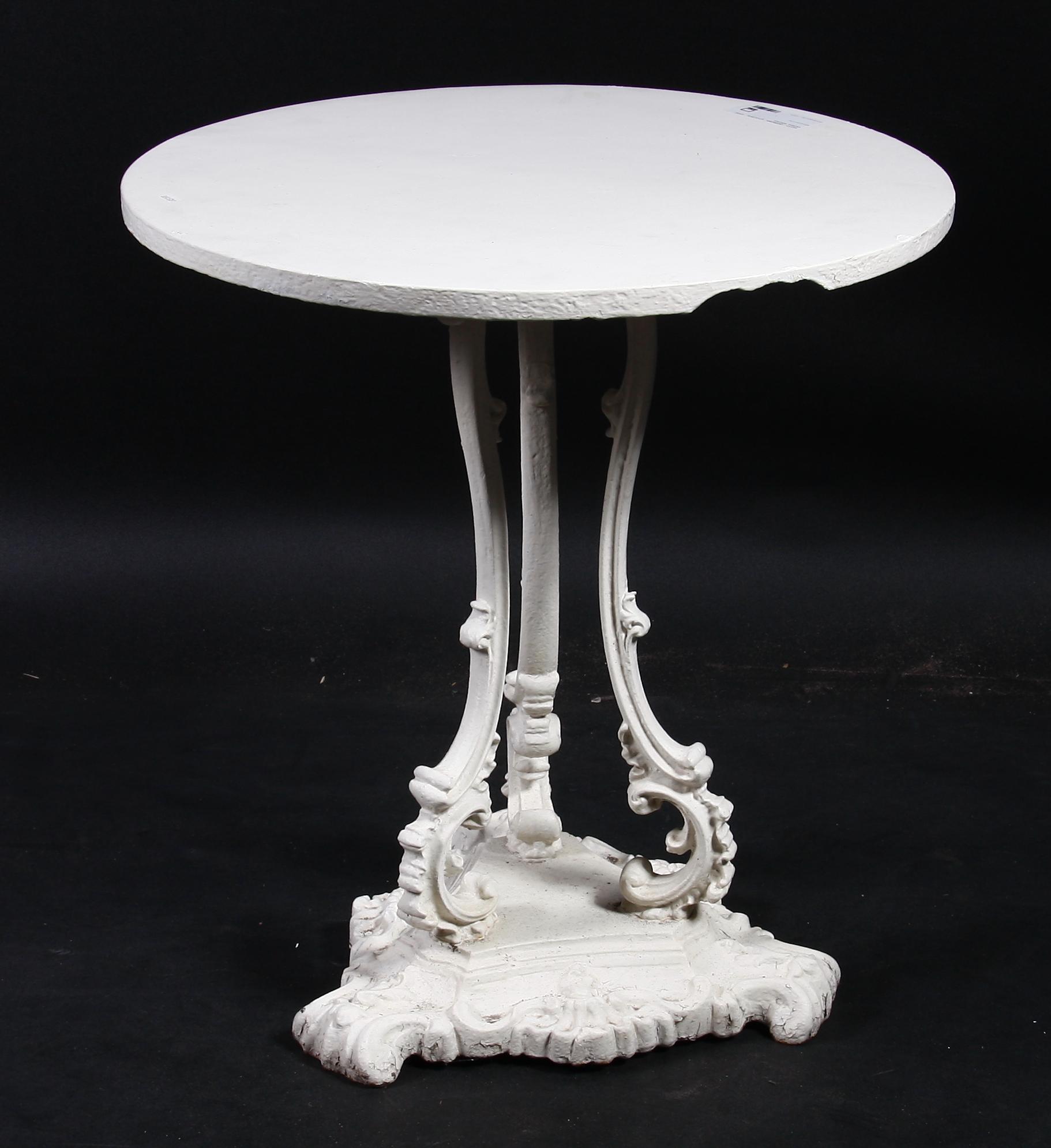 CAFÉBORD, gjutjärn, 1900-talets början.