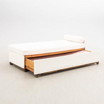 Daybed 1940s/50s.