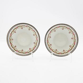 Moccakoppar ett par, Sèvres-liknande märke  porslin och silver 1800-talets slut.