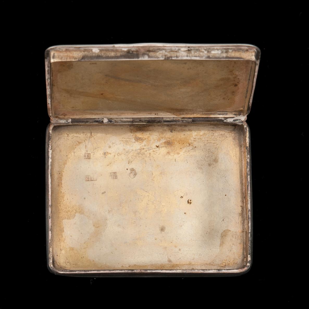SNUSDOSA, silver med niello, Ryssland, Dimitri Kolesnikov Moskva 1822.