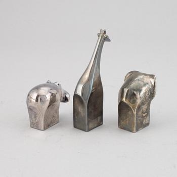 Gunnar Cyrén, three silver plated zinc figurines, Dansk Designs, Japan.