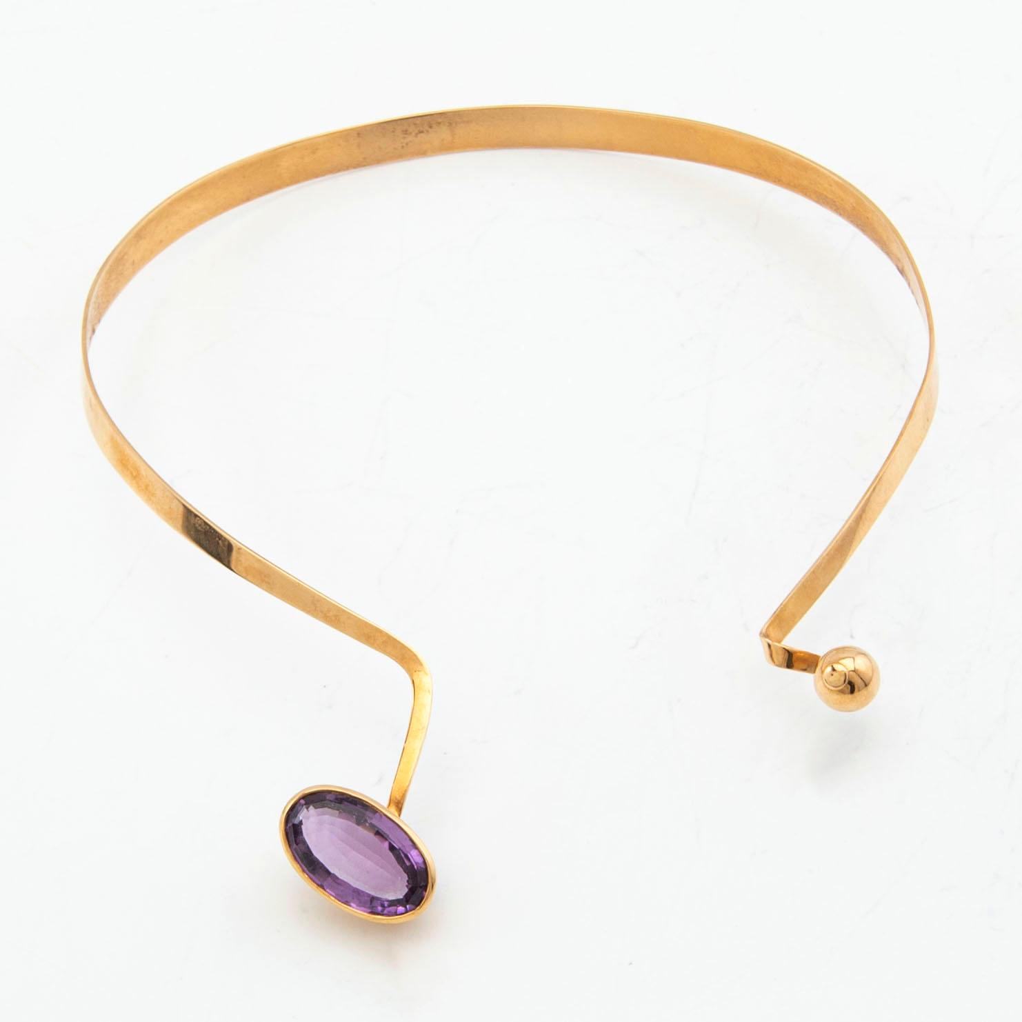Necklace, 18K with amethyst.