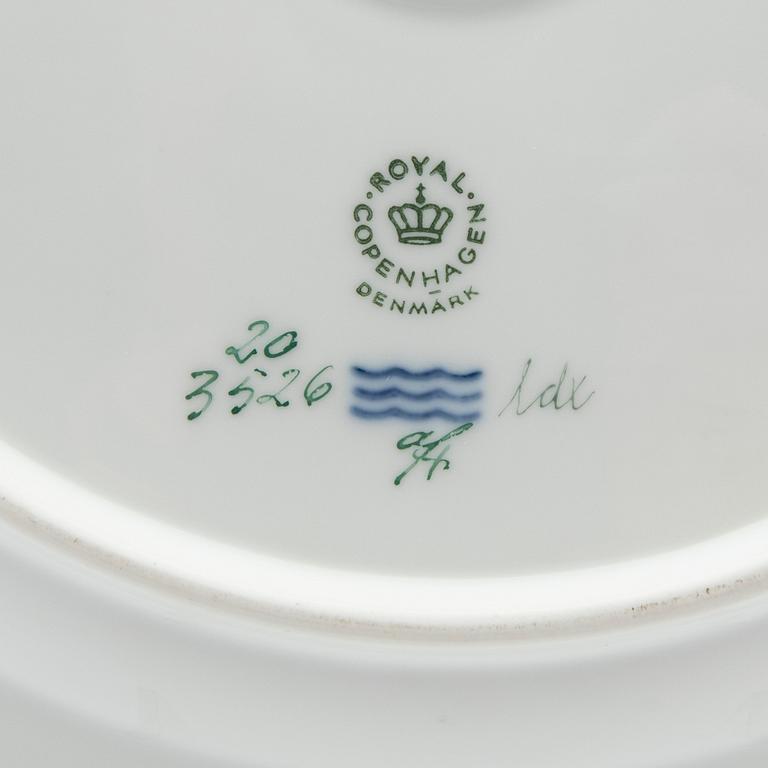 Plate Flora Danica Royal Copenhagen Denmark porcelain.