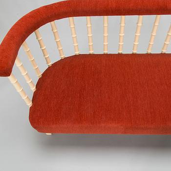 Eliel Saarinen, an early 20th-century Jugend sofa, N. Bomanin Höyrypuusepäntehdas, Turku, Finland.