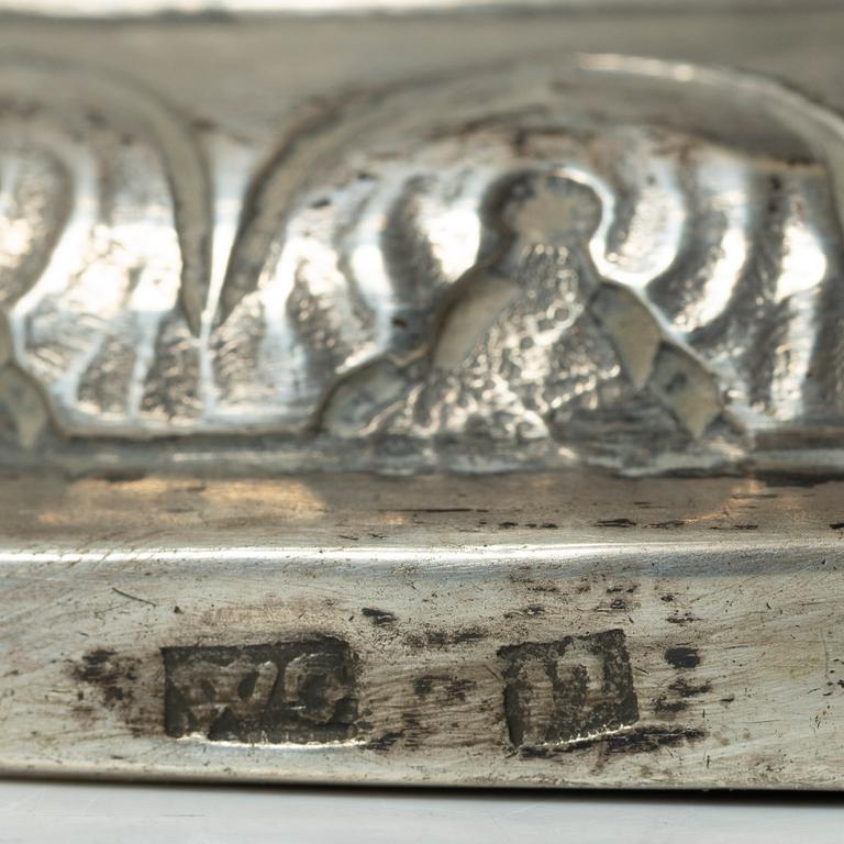 An Empire silver teapot, Northern Europe, first half of the 19th century.