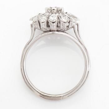 A platinum ring, with brilliant- and marquise cut diamonds totalling approximately 1.74 ct.