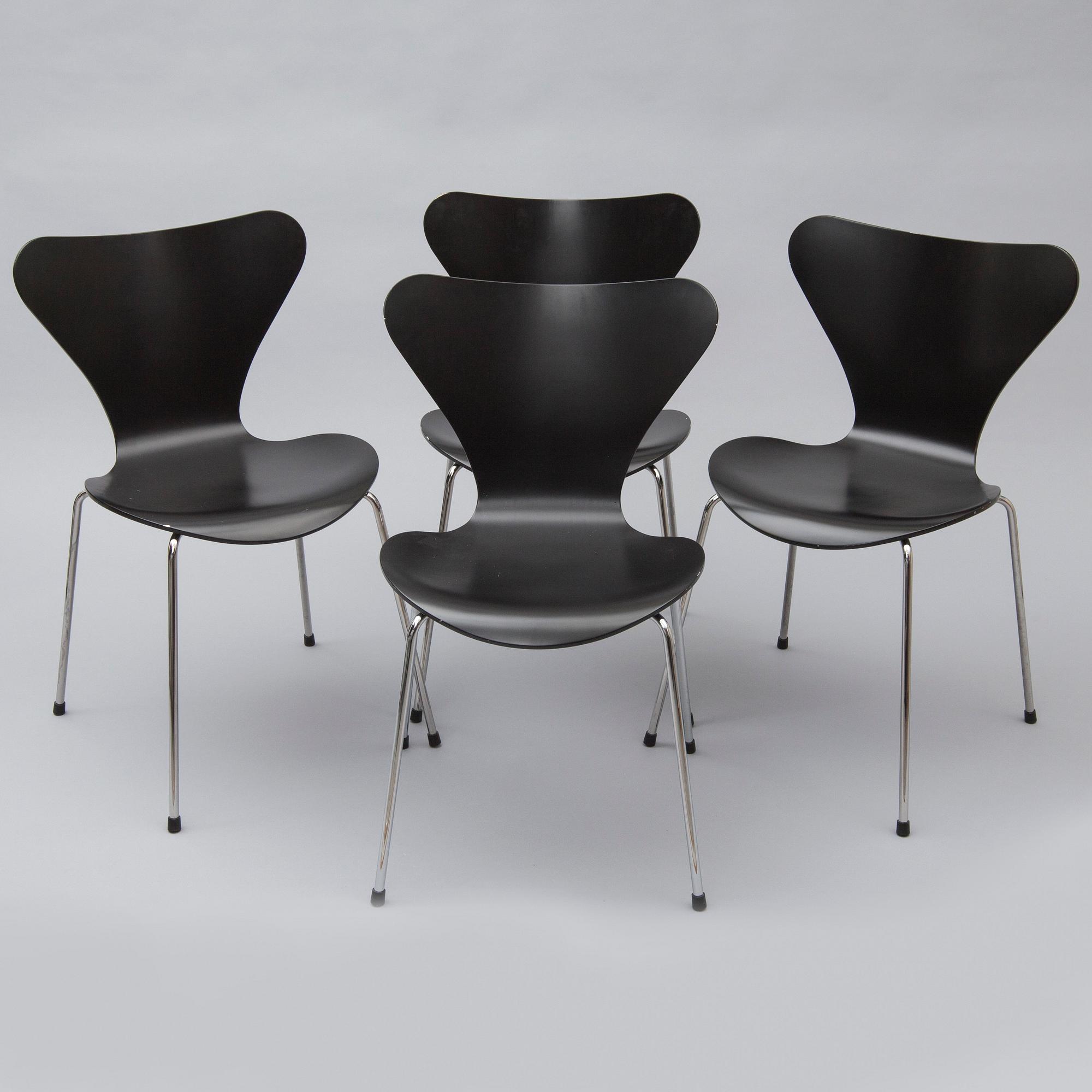 STOLAR, 4 st, "Sjuan", Arne Jacobsen, Fritz Hansen.