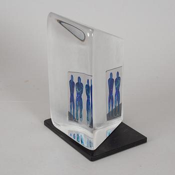 BERTIL VALLIEN, a glass sculpture, signed.