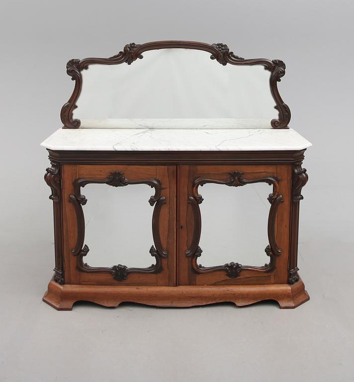 SERVERINGSSKÄNK, 1800-talets mitt.