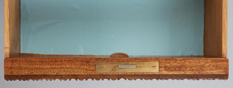 Oscar Nilsson, attributed to, a mahogany chest of drawers, Sweden 1930's.