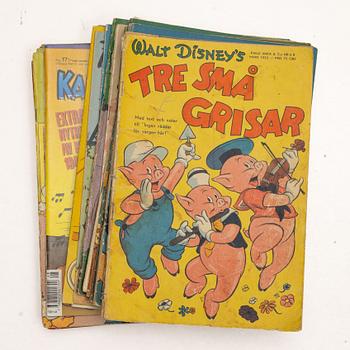 Collection of comic books, one box, including Walt Disney’s Christmas Parade, Bambi and Donald Duck & Co., 1950s–1990s.