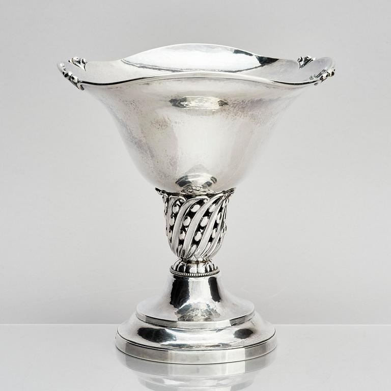 Kay Bojesen, a Danish silver bowl, Swedish Importmarks CG Hallberg 1918.