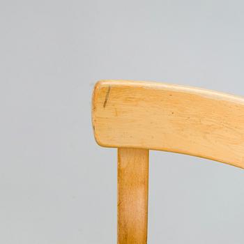 Alvar Aalto, bord, modell 90A och stolar, 3 st, modell 69, Artek 1960-tal.