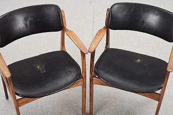 KARMSTOLAR, 2 st, Erik Buch för Odense møbler, Danmark. 1960-tal.