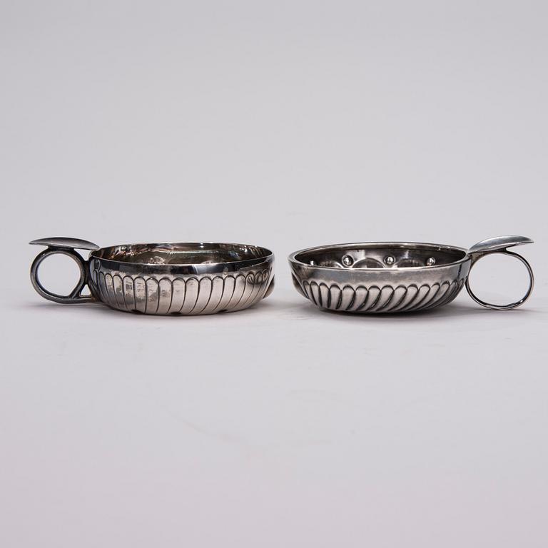 TASTE DU VIN, 2 st, silver 950, Frankrike 1900-tal. Tot vikt 123,8 g.