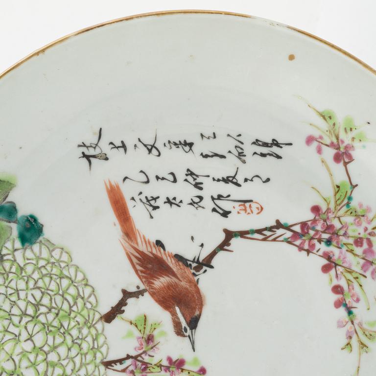 A set of three Chinese dishes, 20th Century.