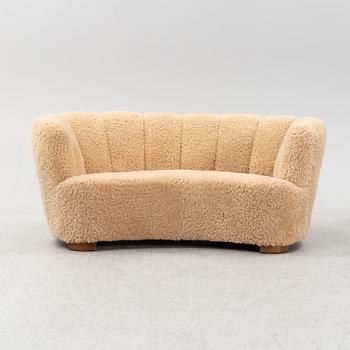 A Scandinavian Modern sofa, 1940s.