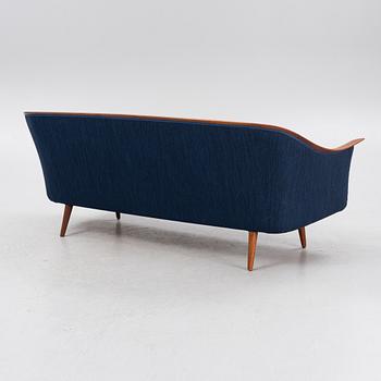 Fredrik Kayser, a model 550 sofa, Vatne Möbler, Norway, 1960's.