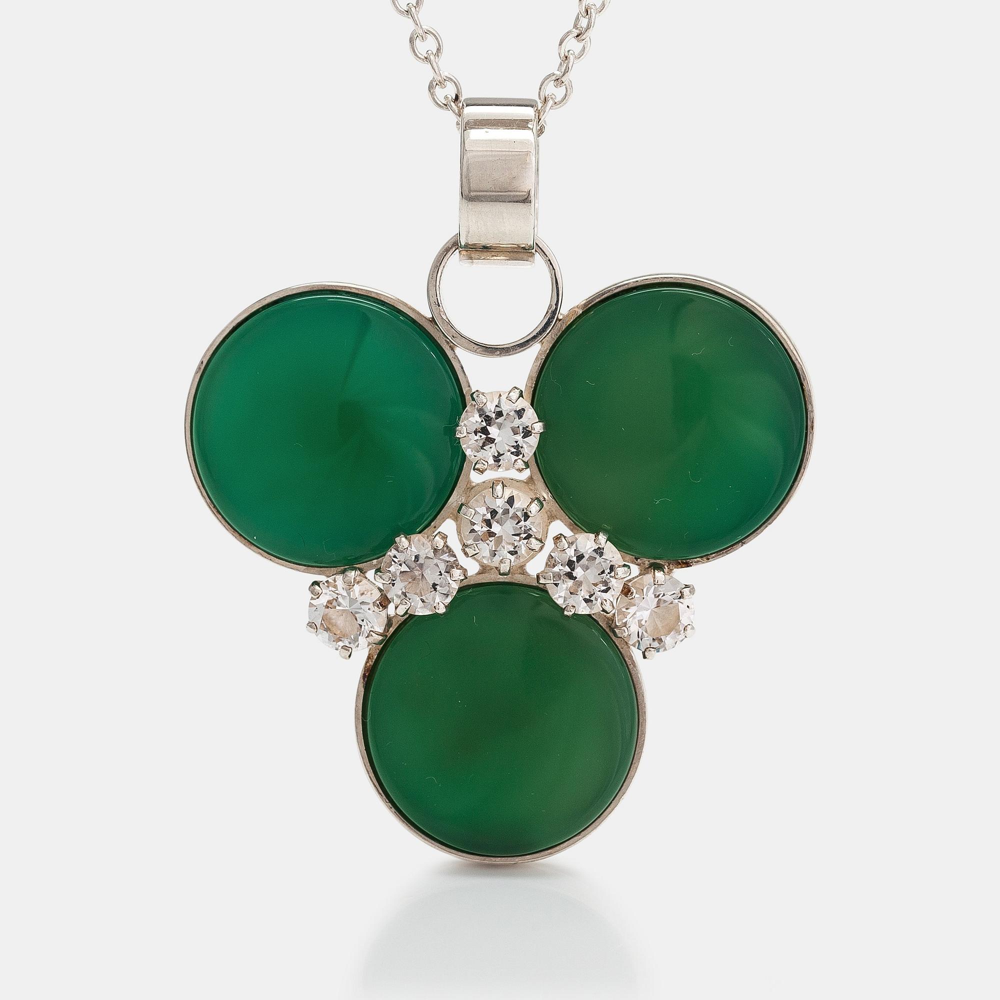 Elis Kauppi, A sterling silver necklace "Tunturipuro" with chalcedonies and rock crystals. Kupittaan kulta, Turku.