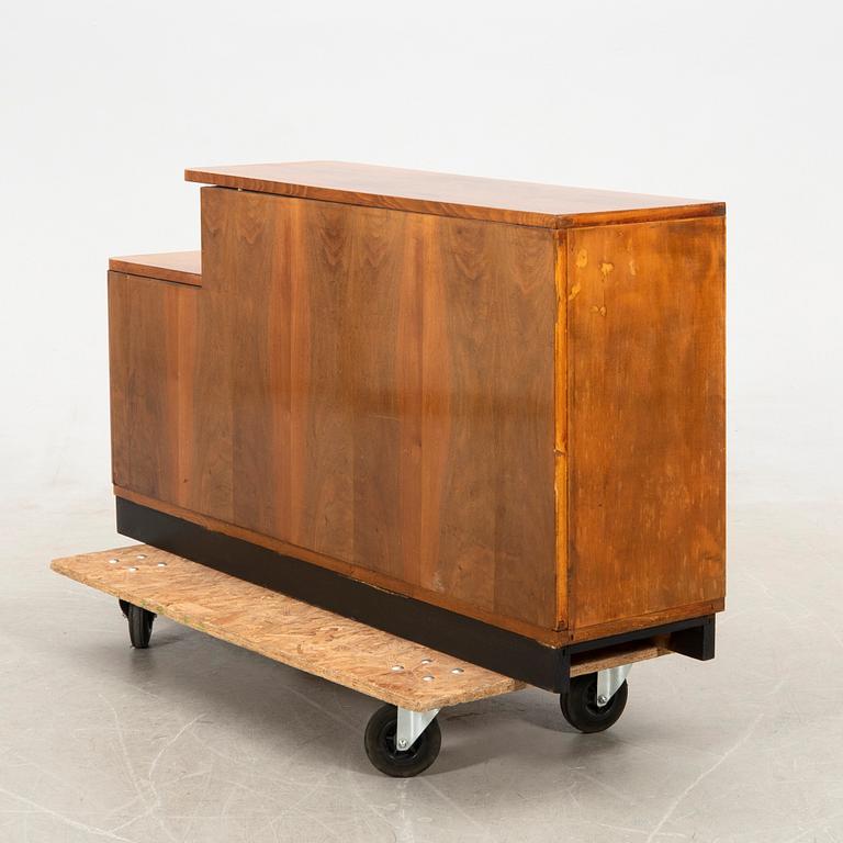 Skåp/Sideboard Art Deco 1900-talets första hälft.