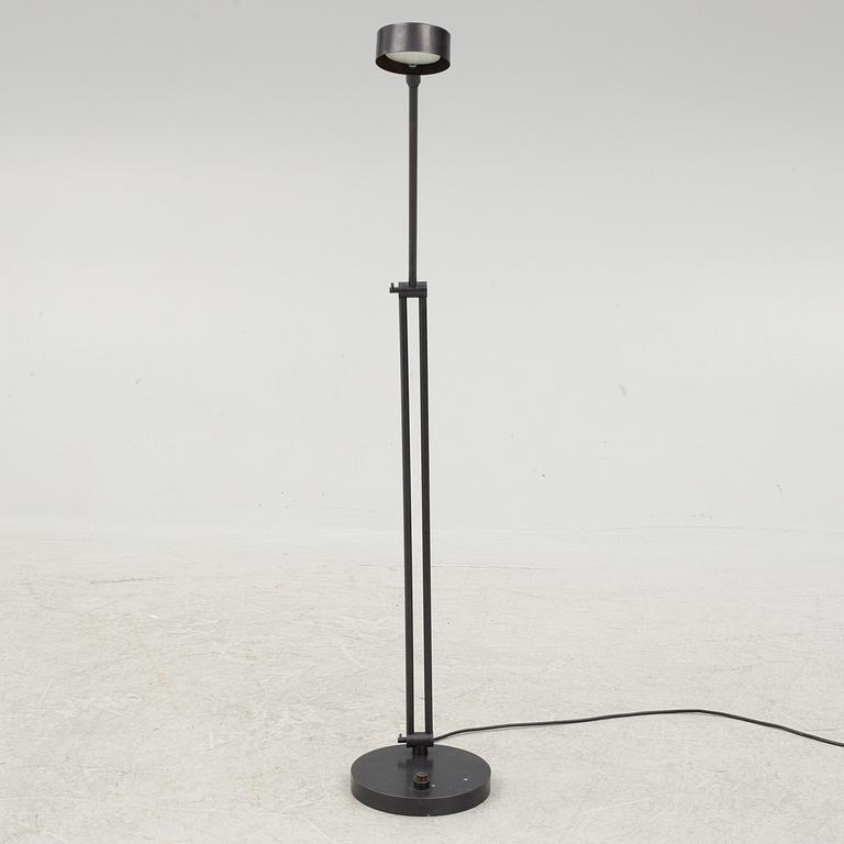 Michael & Lucy Vaughan, a contemporary 'Faringdon' floor lamp.