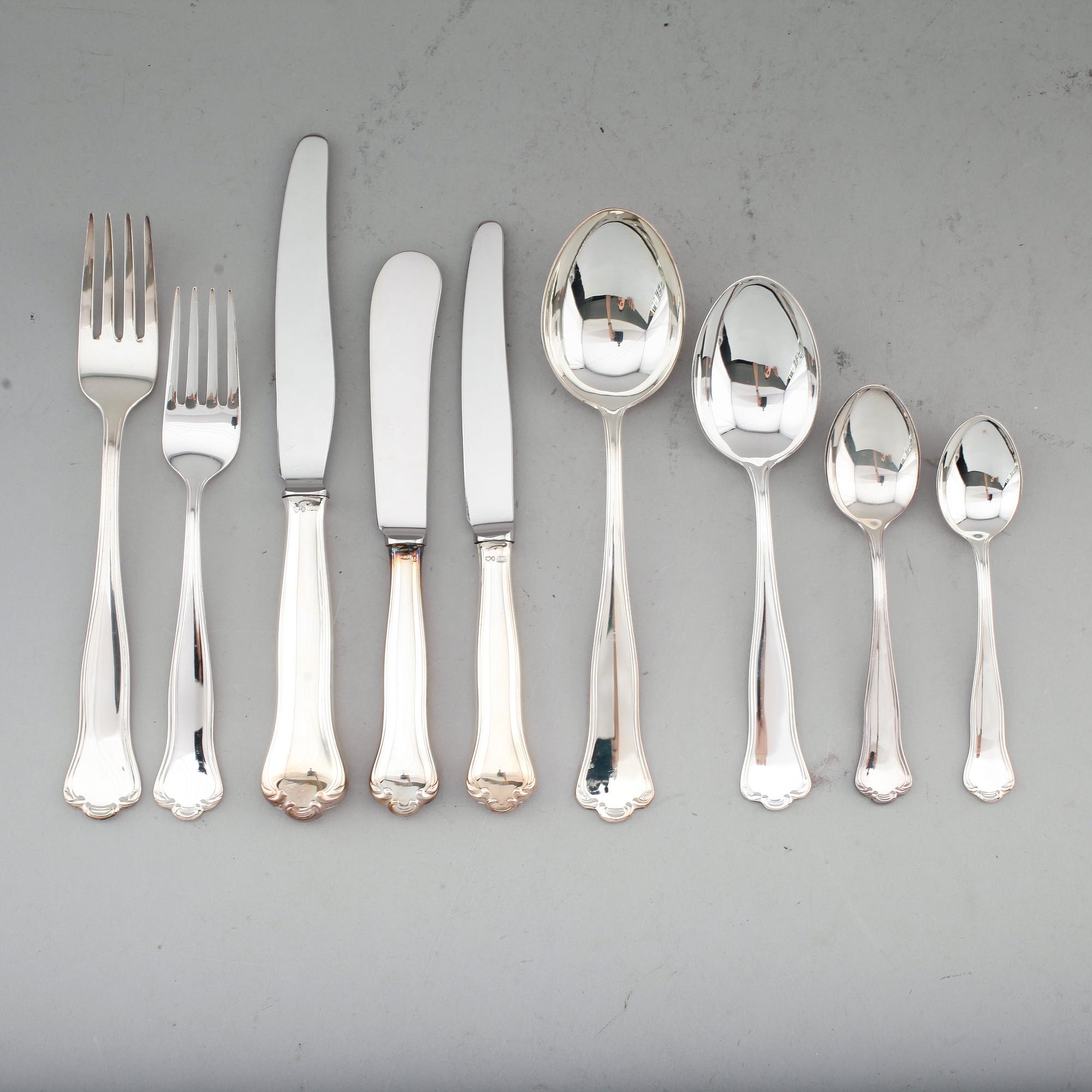 BESTICK, 76 snarlika delar, silver, 1960-tal. Total vikt med stålblad ca 2500 g.