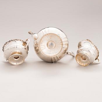 A 3-piece silver coffee set, Kultakeskus, Hämeenlinna 1980 and 1981.