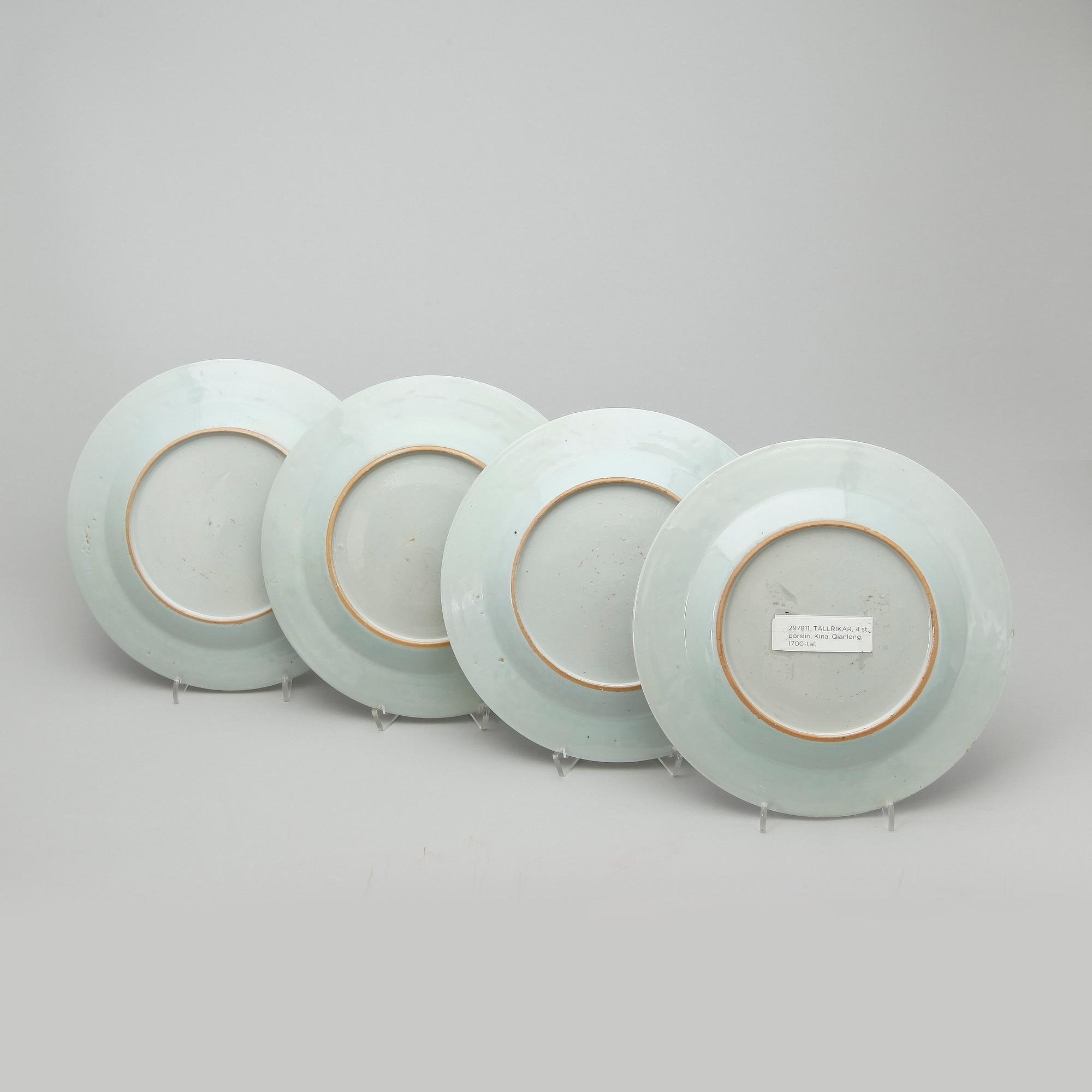 TALLRIKAR, 4 st, porslin, Kina, Qianlong, 1700-tal.