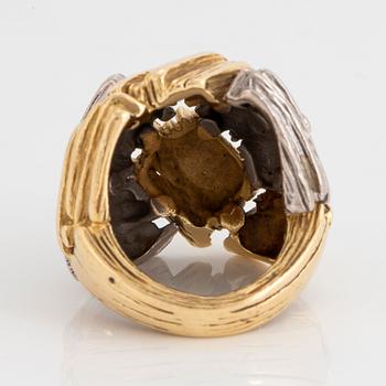 Ring 18K guld och platina.