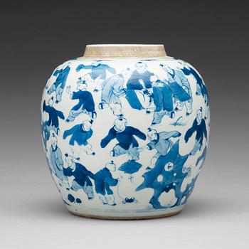 707. A blue and white '100 boys' jar, Qing dynasty, 18th Century.