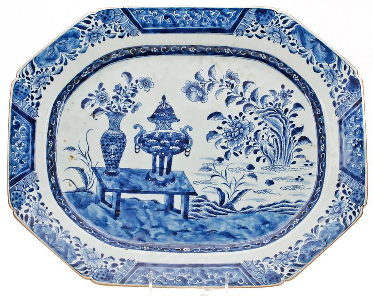 STEKFAT, porslin, Qianlong, Kina 1700-tal.