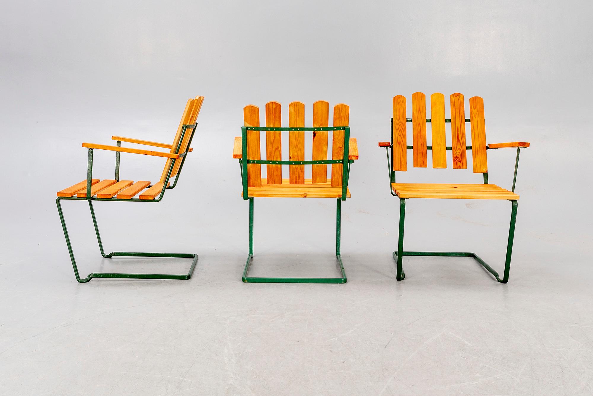Arthur Lindquist, armchairs 3 pcs, Model A2, Grythyttan Stålmöber, late 20th century.