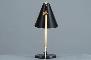 Paavo Tynell, BORDSLAMPA 9222.
