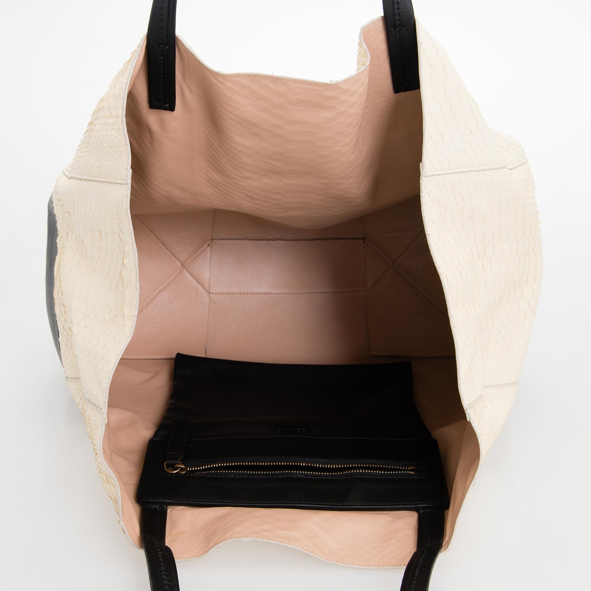 CÉLINE, 'Horizontal Bi-Cabas Bag'. - Bukowskis CÉLINE, 'Horizontal Bi-Cabas Bag'. - Bukowskis