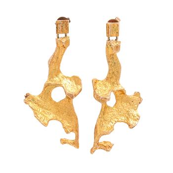 Björn Weckström, Örhängen "Flamingo", 14K guld. Lapponia 1969.
