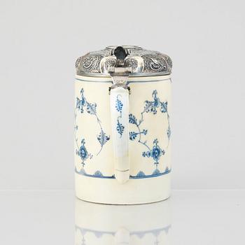 A Norwegin tankard with silver lid by Jens Jacob Bechmann, Skien 1780, porcelain Royal Copenhagen.