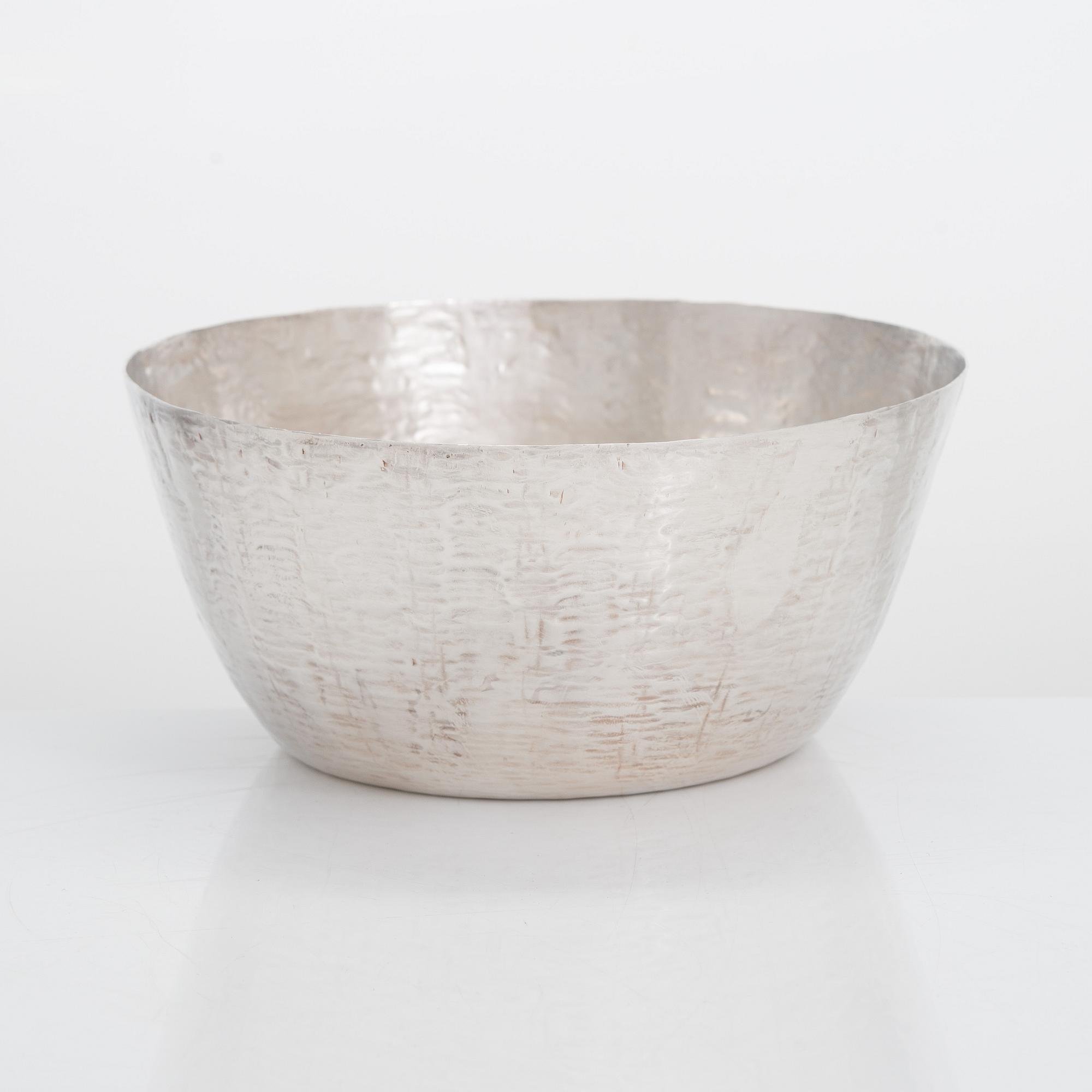 Tapio Wirkkala, skål, silver, TW 243, Kultakeskus, Tavastehus 1979.