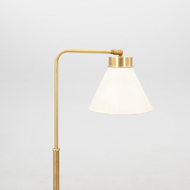 Josef Frank, floor lamp, model 1842 for Firma Svenskt Tenn.