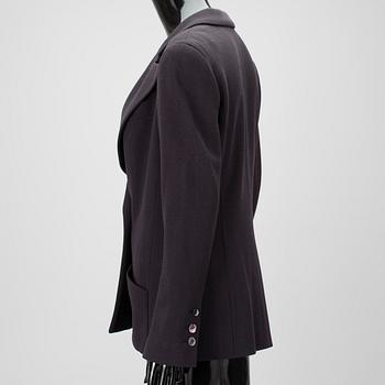 KAVAJ, Chanel.