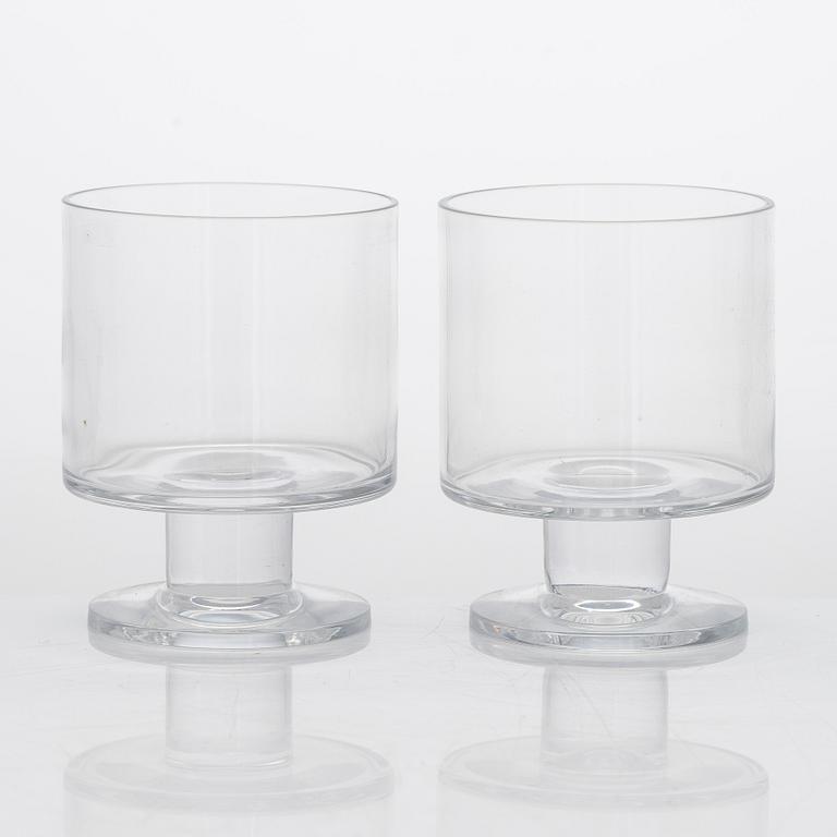 Timo Sarpaneva, juomalaseja, 12 kpl, "Triennale", Iittala. Valmistettu 1996 - 1997.