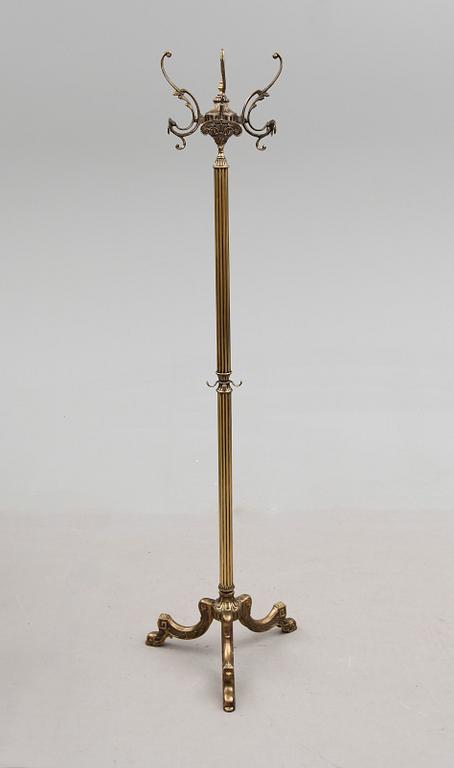 TAMBURMAJOR, rokokostil, 1900-talets andra hälft.