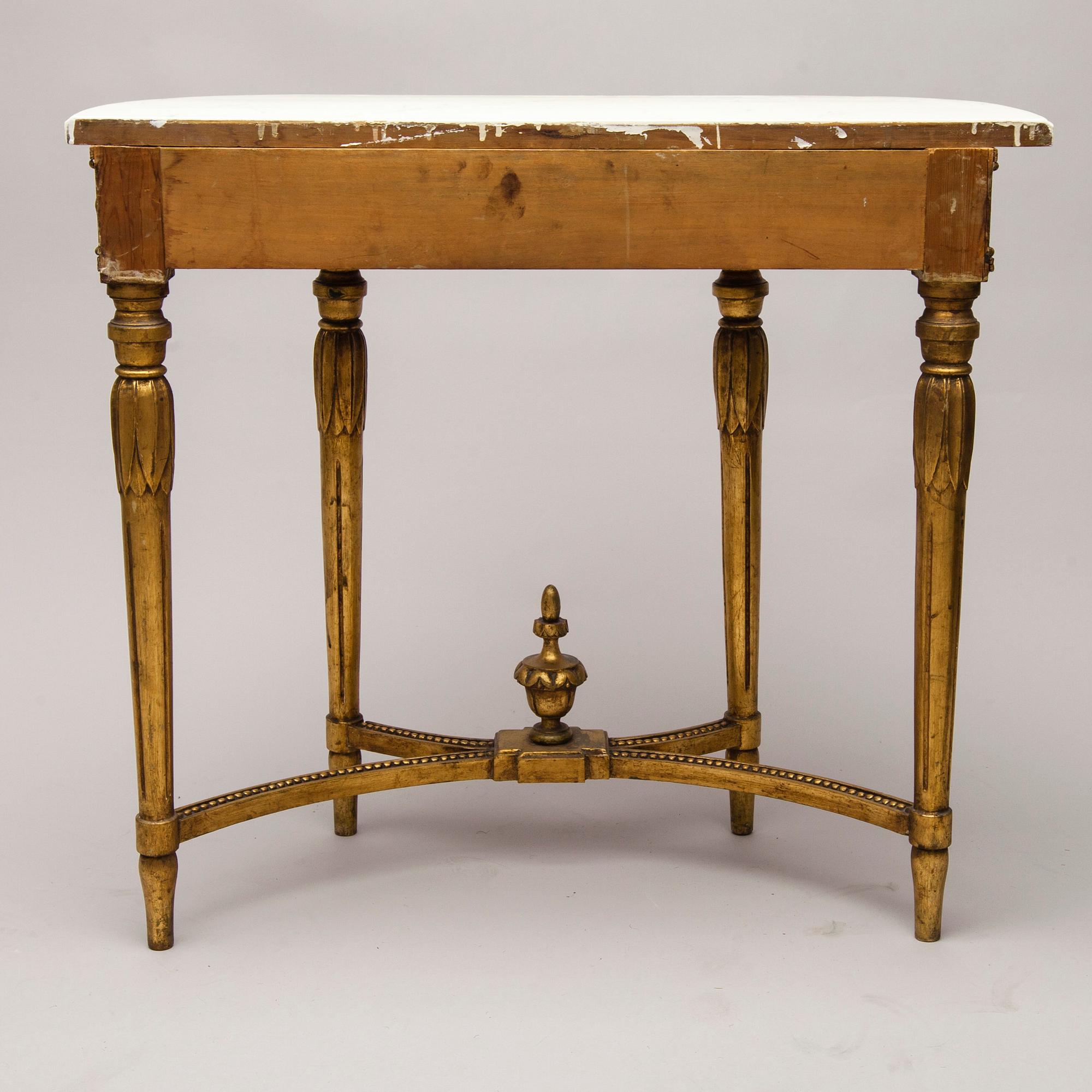 SPEGEL samt KONSOLBORD, sengustaviansk stil, 1900-talets början.