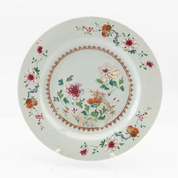 Tallrikar 5 st Kina Qianlong (1736-95) porslin.