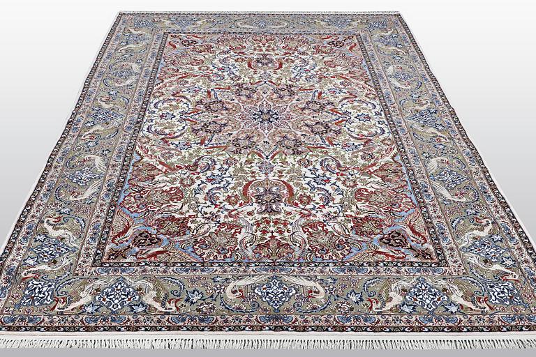 Matto, Old Esfahan, part silk, ca 312 x 203 cm.
