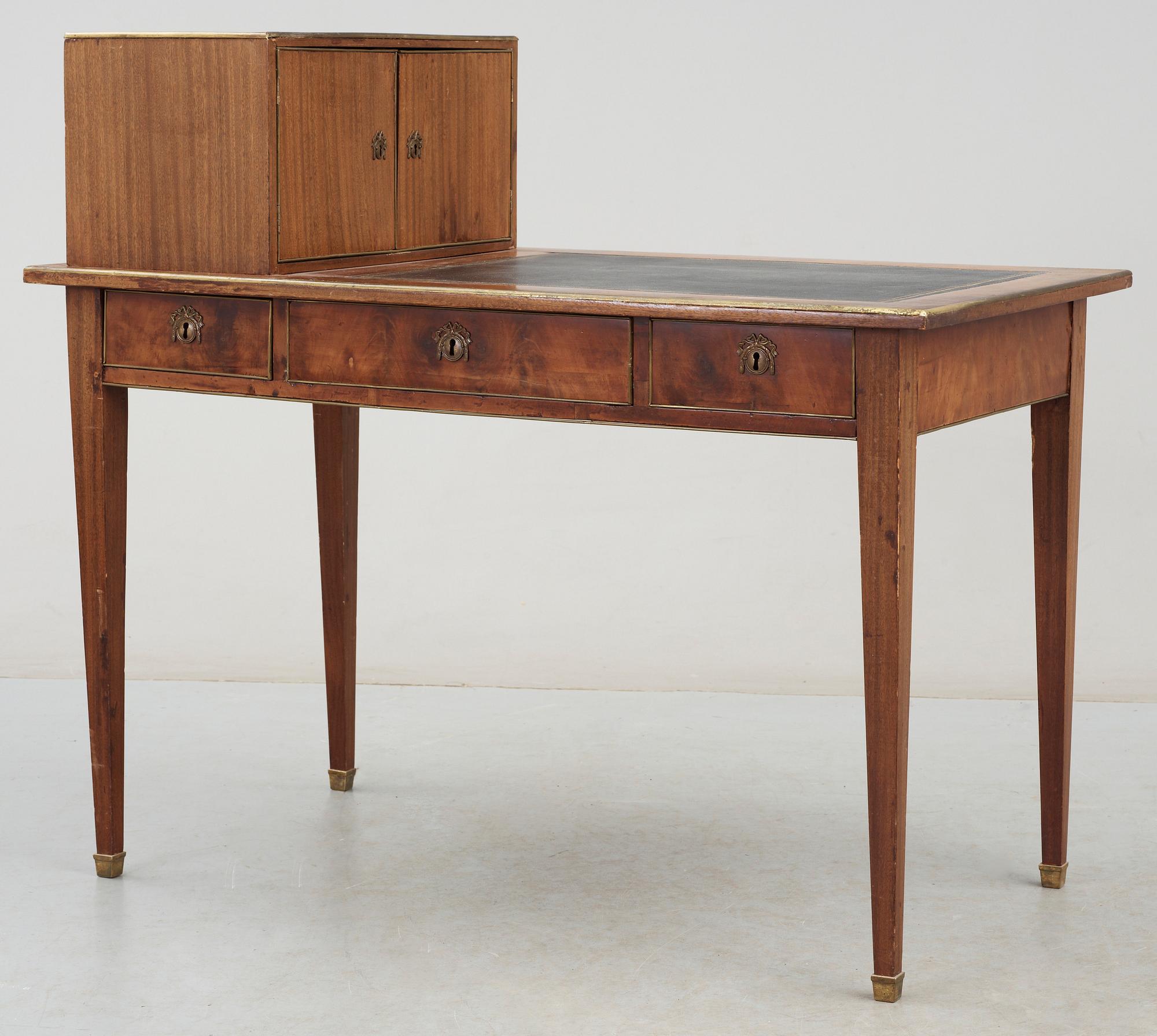 SKRIVBORD, sengustaviansk stil, 1800-talets andra hälft.