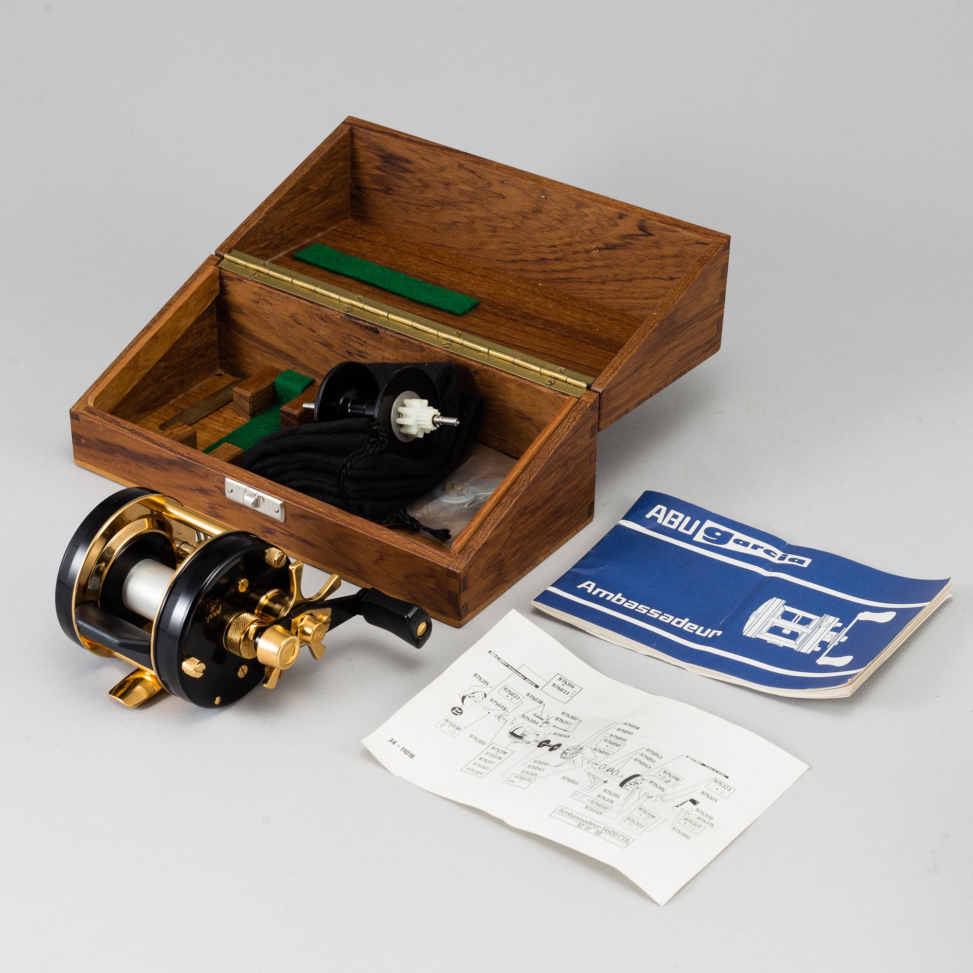 FISHING REEL, 